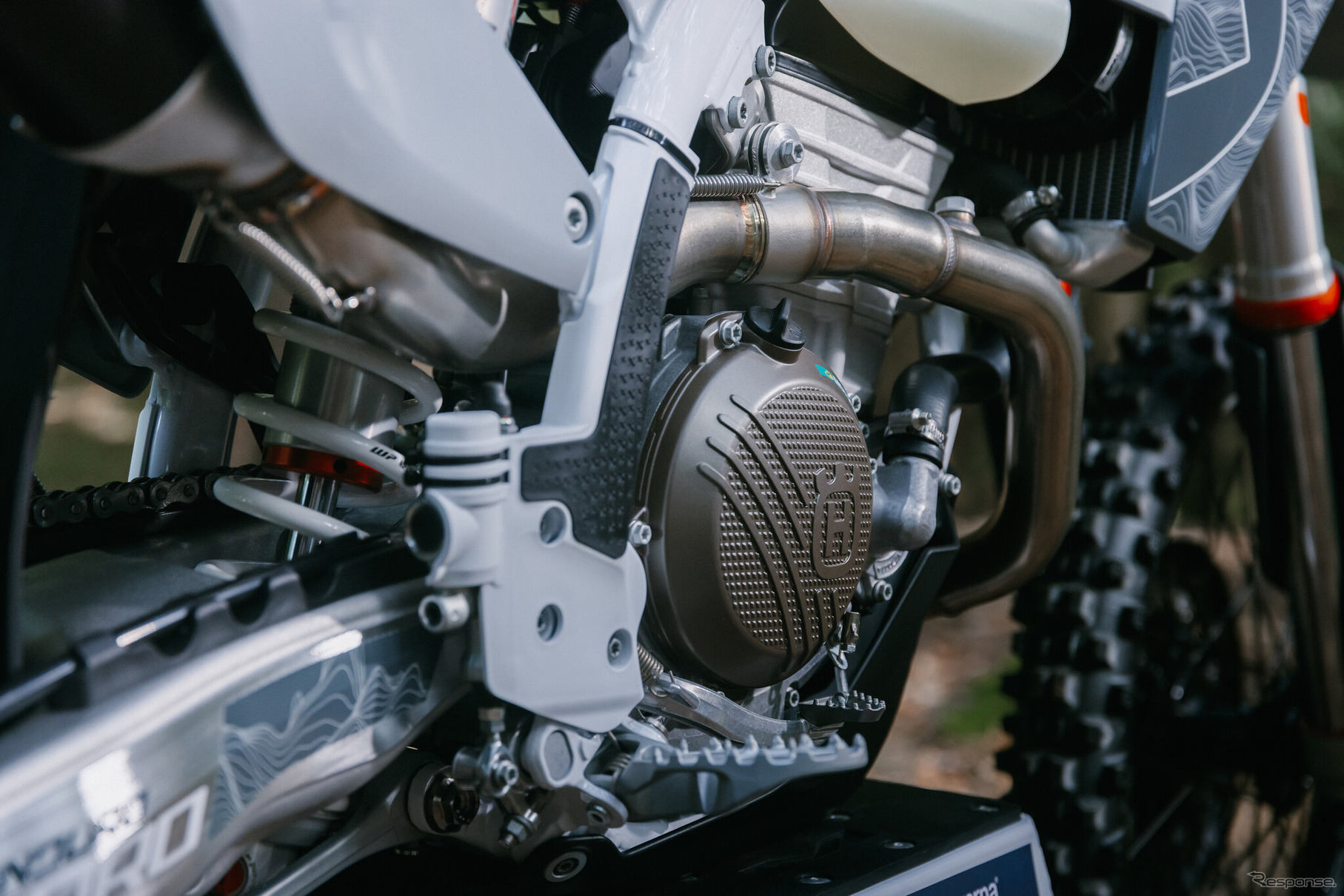 ハスクバーナ  FE 350 Pro の2026年モデル