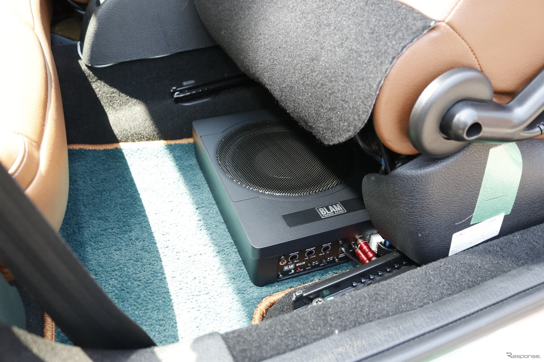 プジョー206CCが蘇る！ スピーカー交換＋サブウーファーで音質一新［car audio newcomer］by サウンドエボリューション ログオン後編
