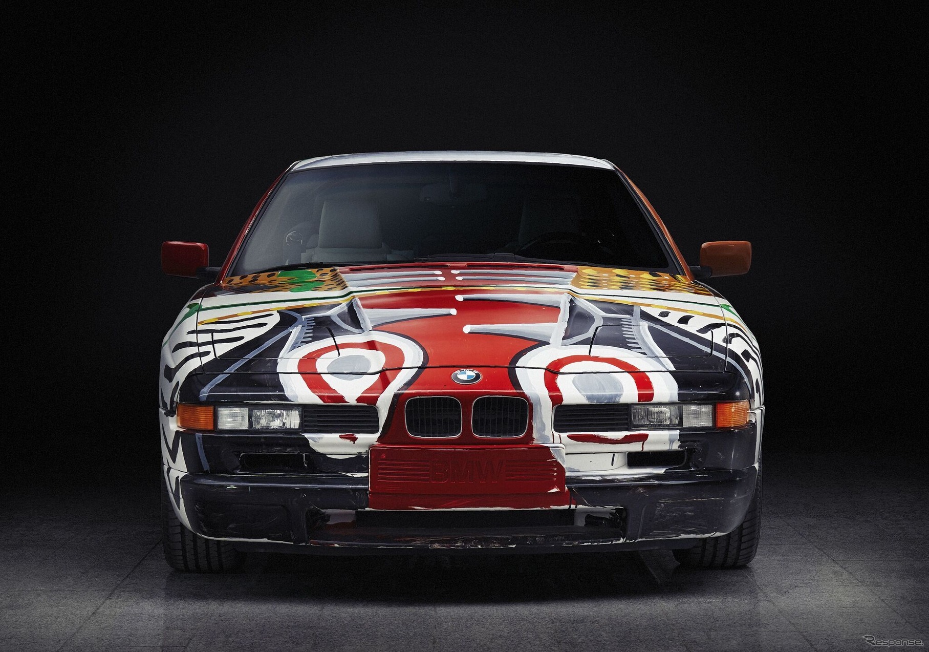 デビッド・ホックニーのBMW『850CSi』アートカー