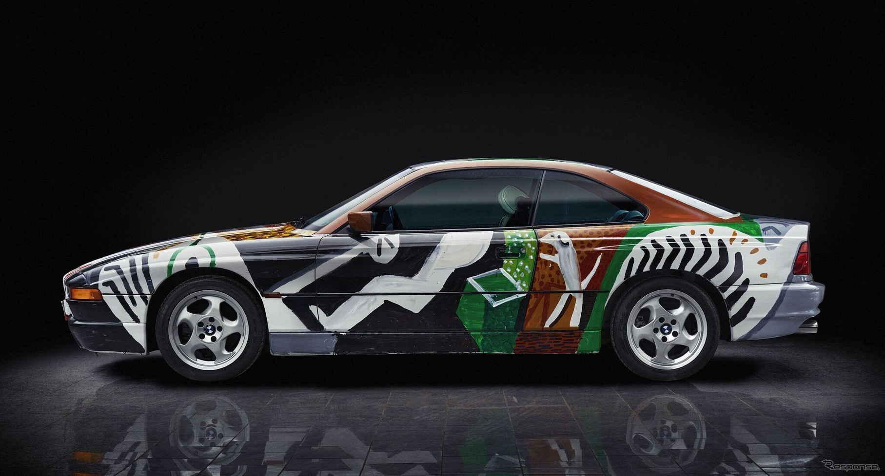 デビッド・ホックニーのBMW『850CSi』アートカー
