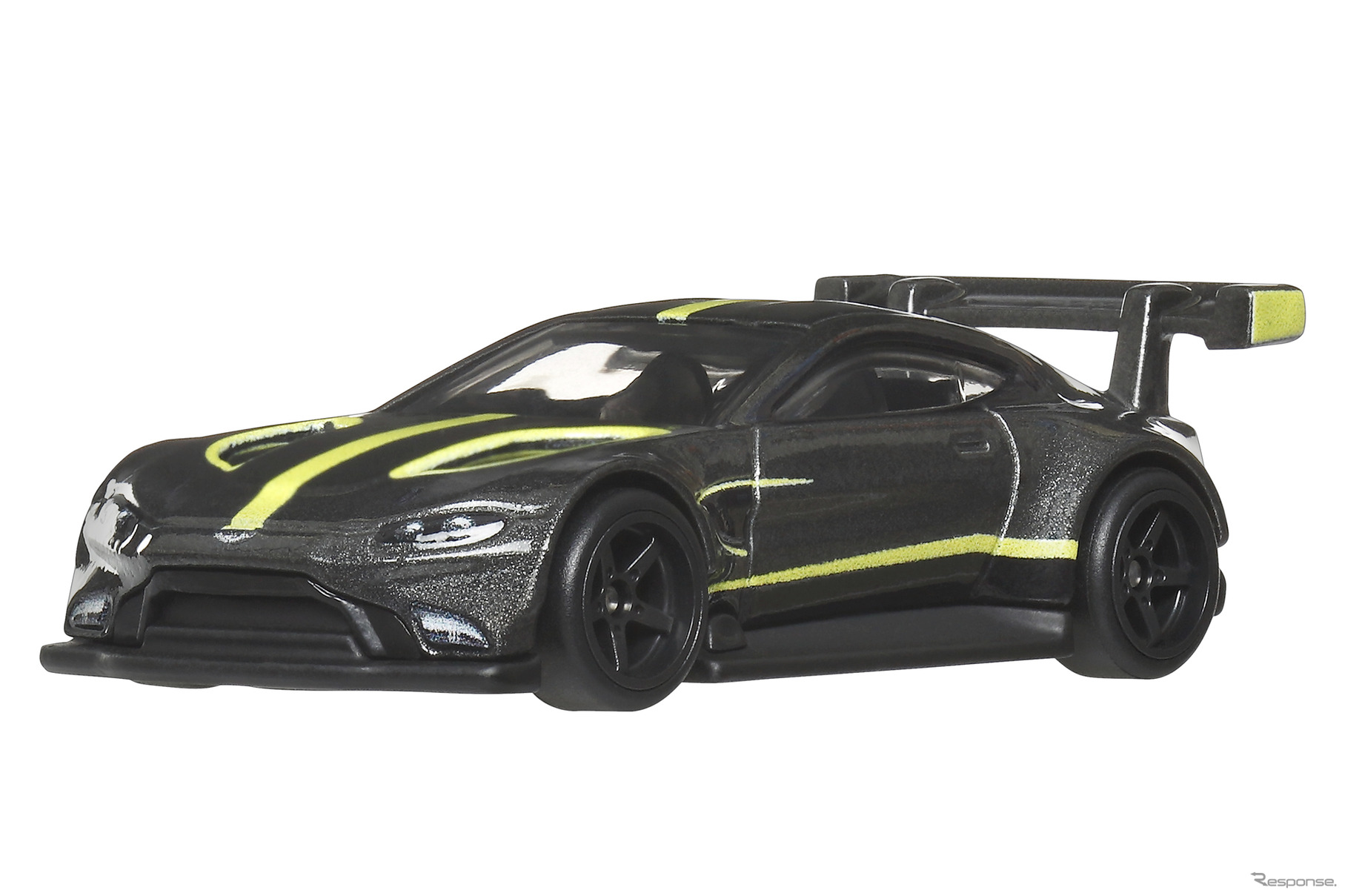 アストンマーティン・ヴァンテージ GTE（10月18日発売）