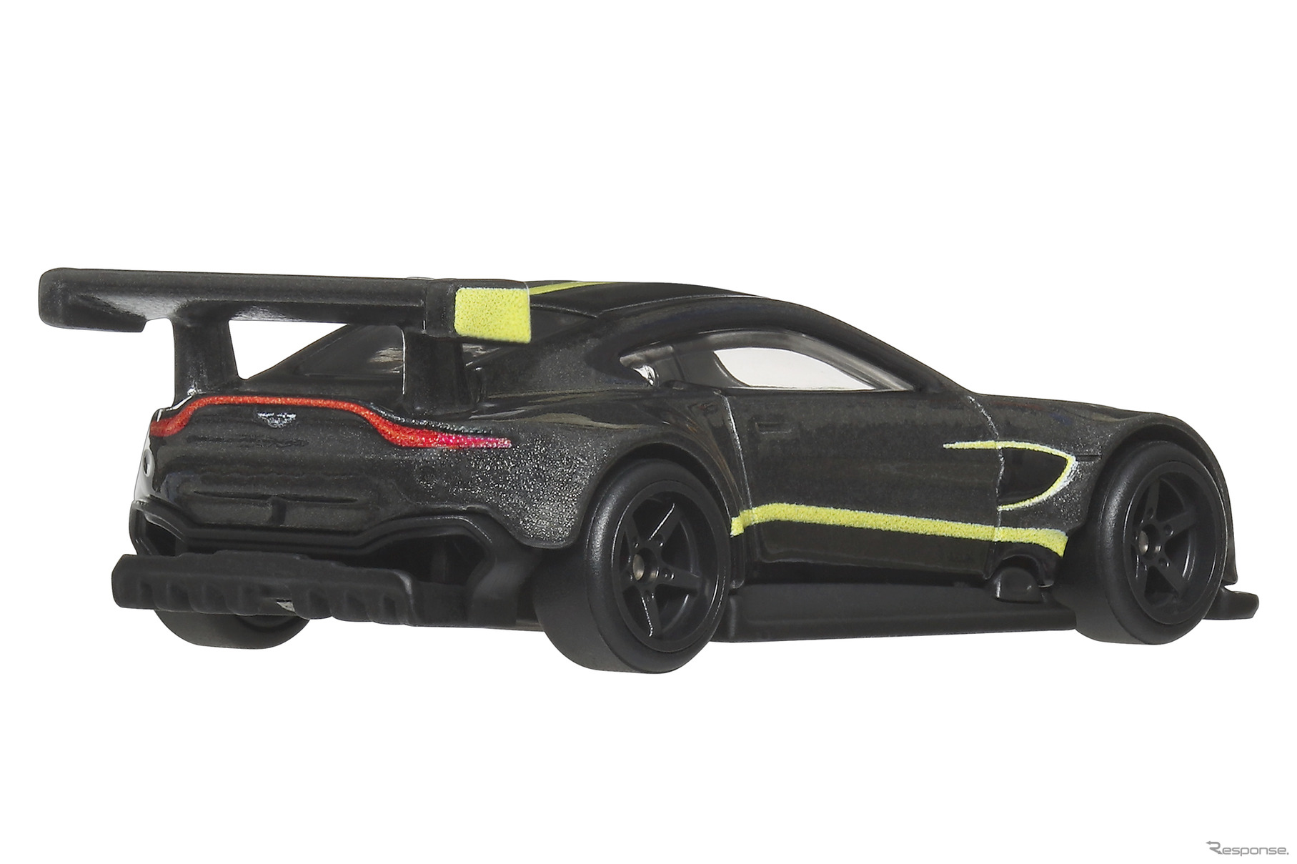 アストンマーティン・ヴァンテージ GTE（10月18日発売）