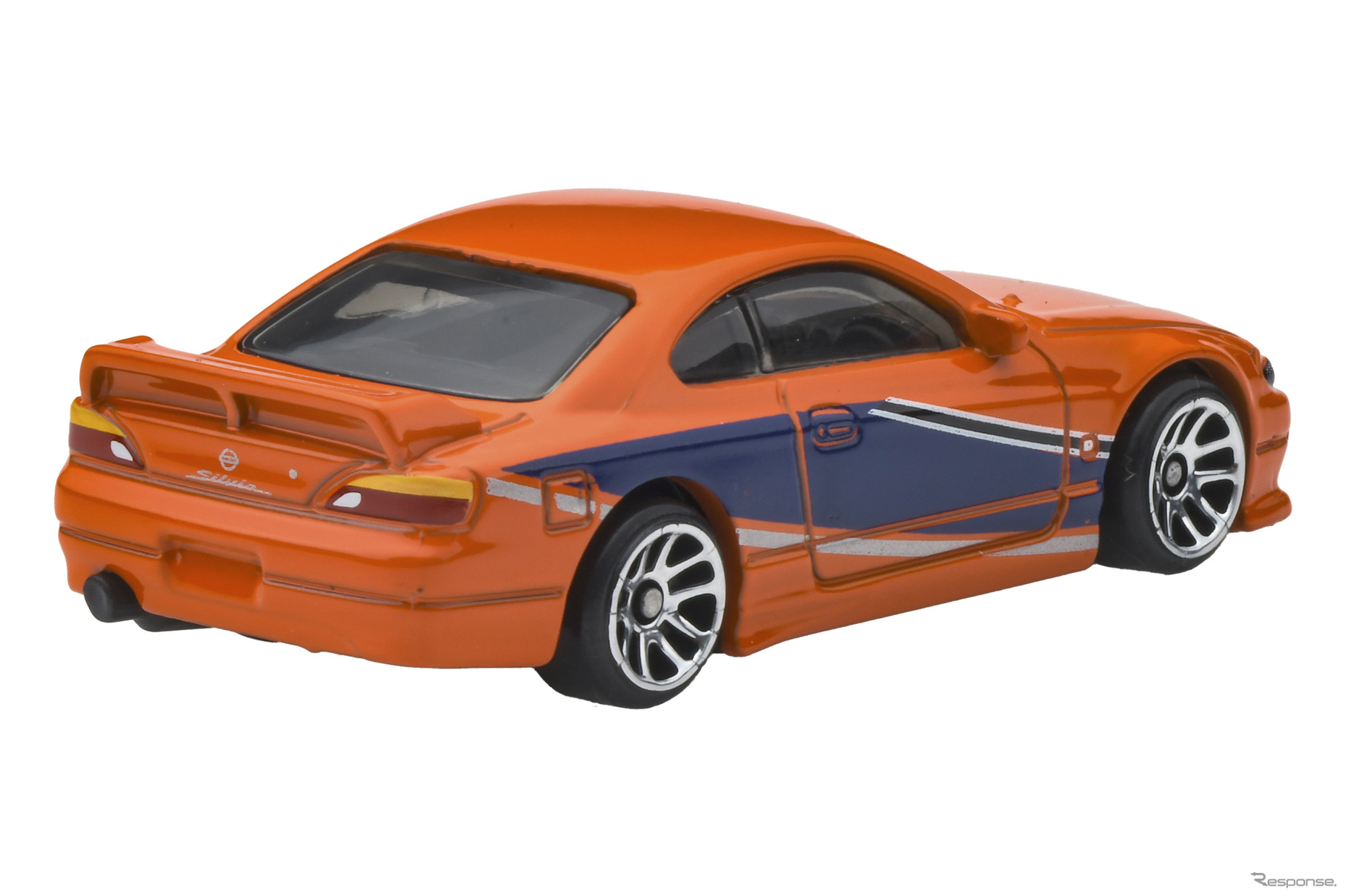 日産シルビア ”S15”（10月18日発売）
