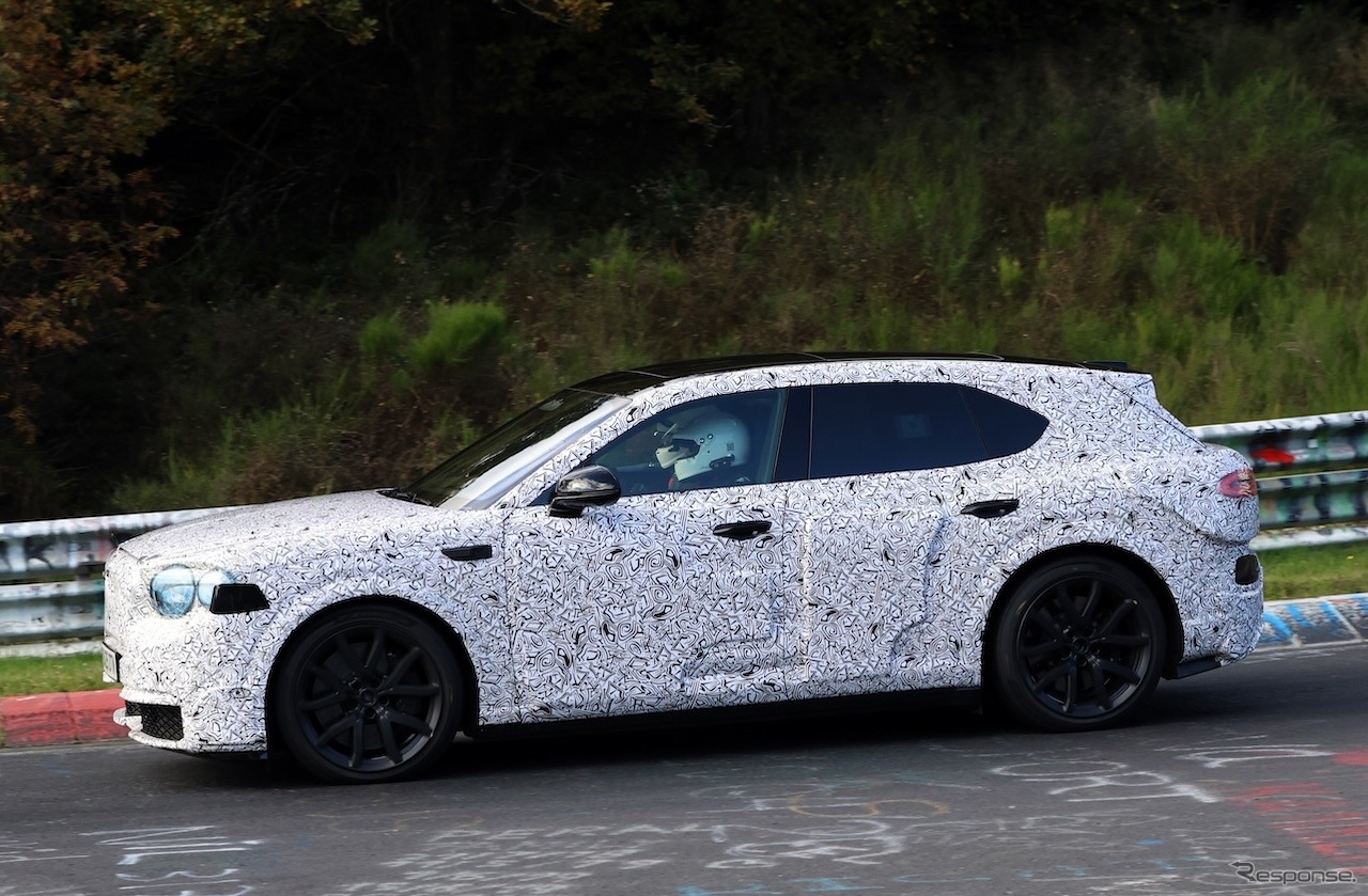 ベントレー アーバンSUV のプロトタイプ