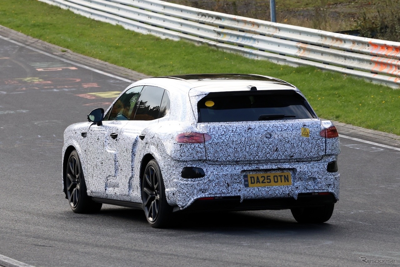 ベントレー アーバンSUV のプロトタイプ