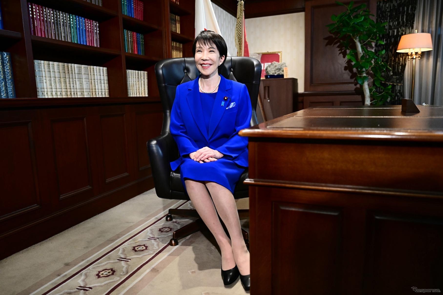 自民党の高市新総裁
