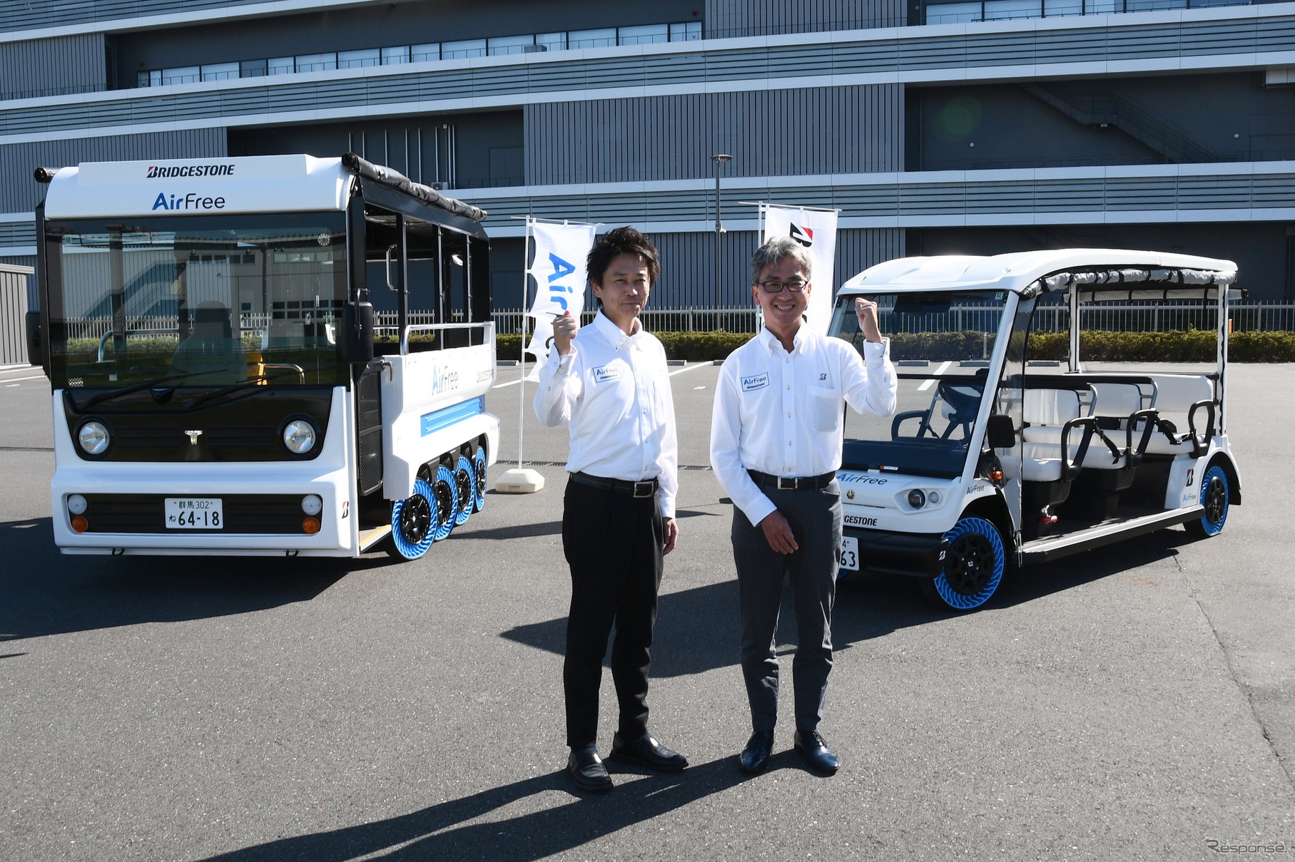 ブリヂストンの太田正樹氏（左）と岩淵芳典氏（右）