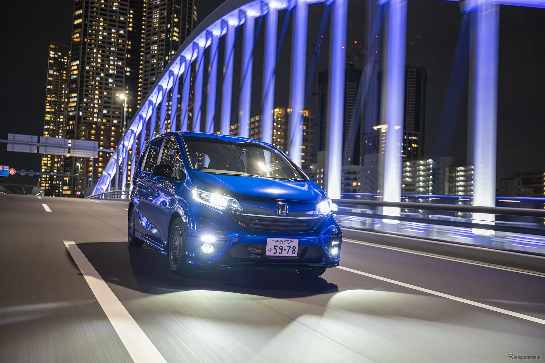 濃色のボディーだと艶があるなしで大きな差が出てくる