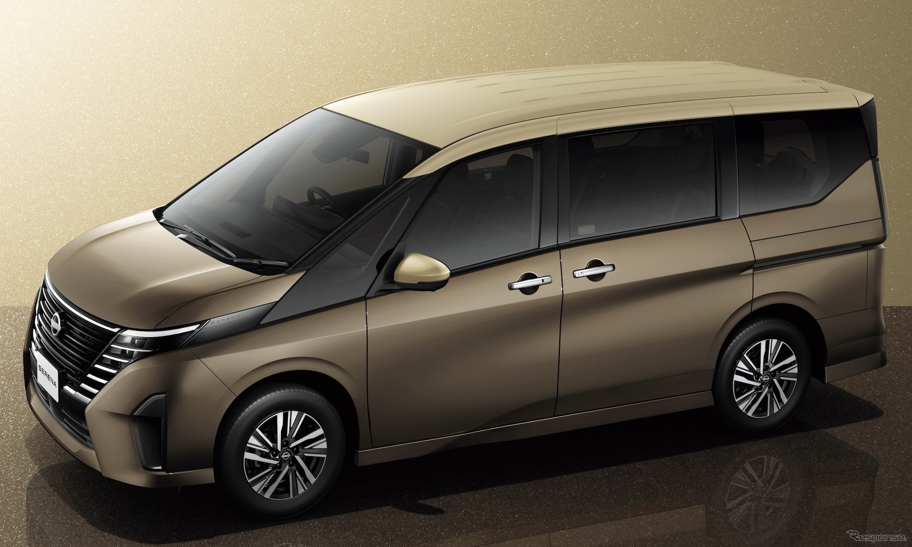 日産 セレナ e-POWER