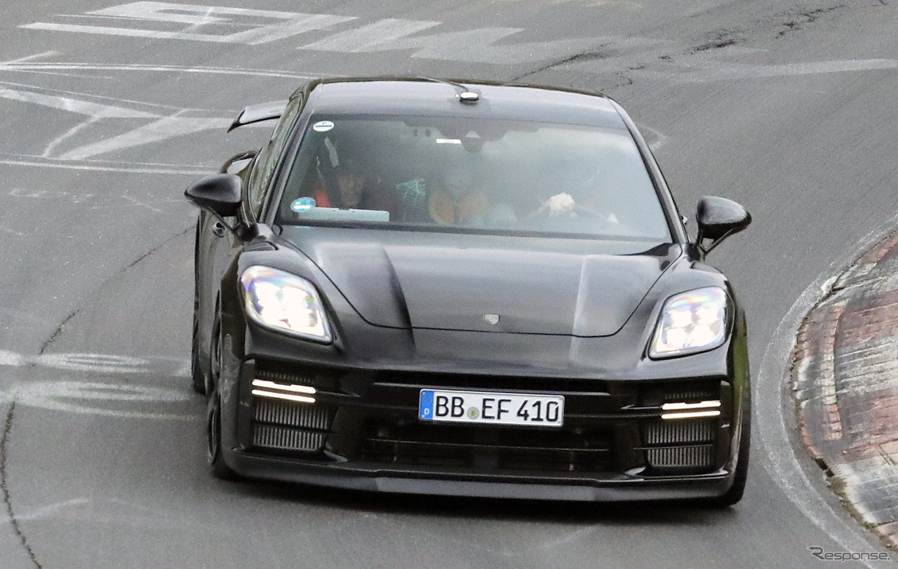 ポルシェ パナメーラ ターボGT 市販型のプロトタイプ