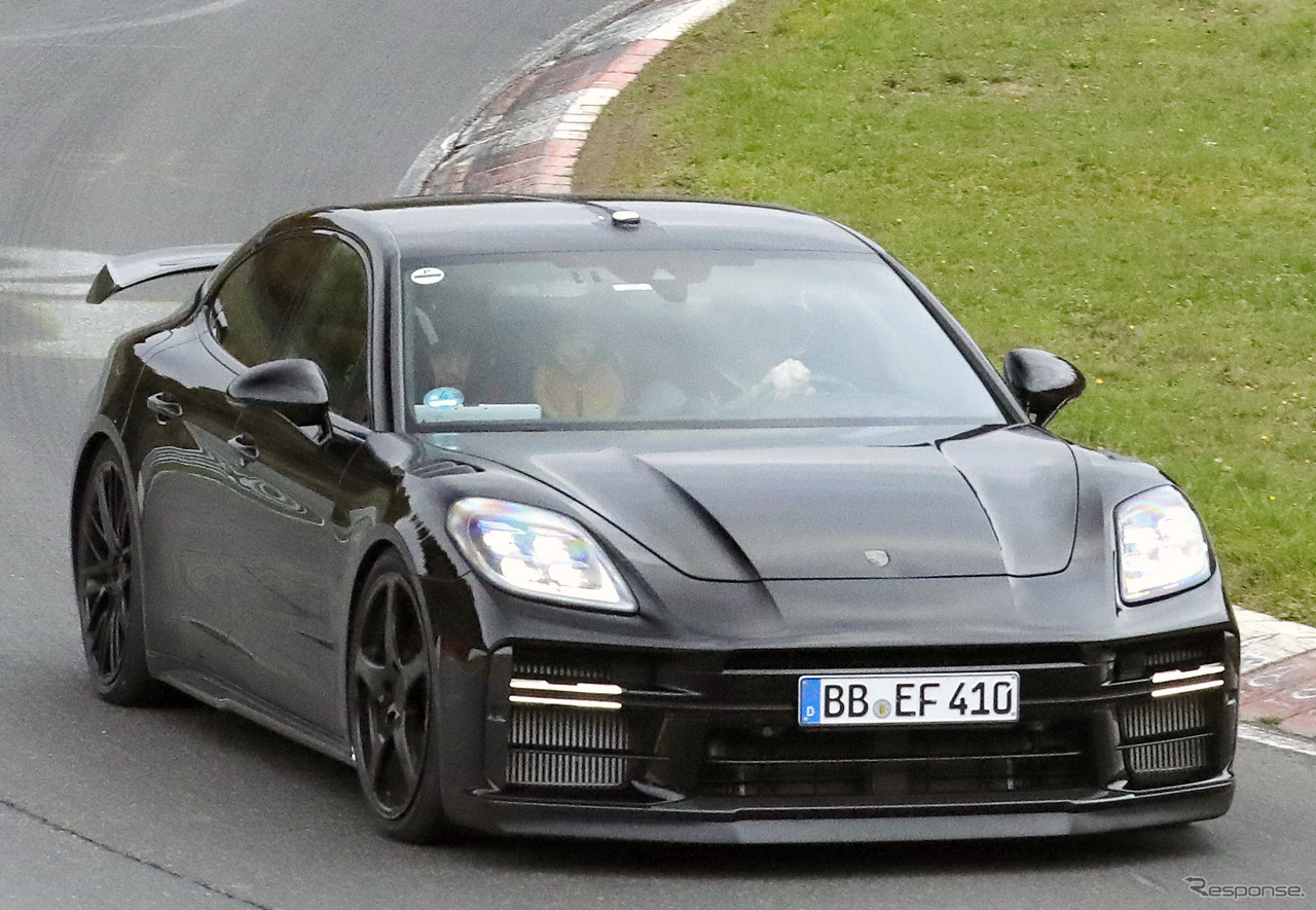 ポルシェ パナメーラ ターボGT 市販型のプロトタイプ