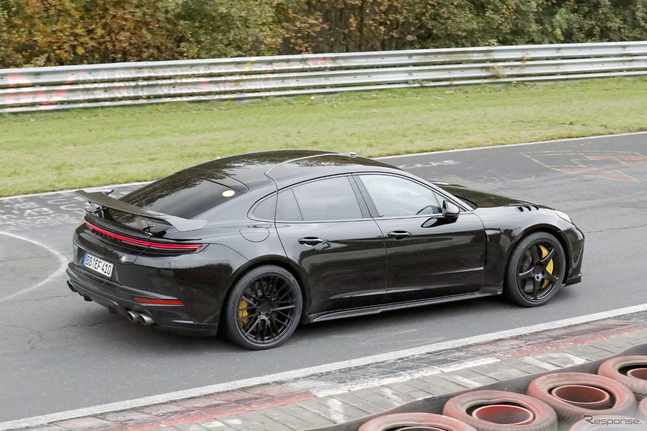 ポルシェ パナメーラ ターボGT 市販型のプロトタイプ