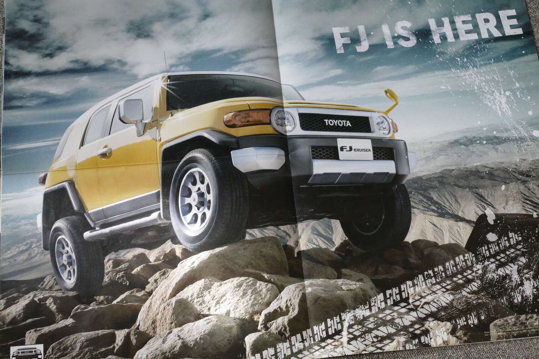 トヨタ・FJクルーザー 当時のカタログ