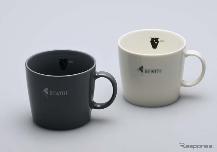 BEWITHロゴと、調音施工/BEWITH ADVANSプロジェクトキャラクター「調太郎」をデザインしたBEWITHコレクション・美濃焼ペアマグカップ（日本製）