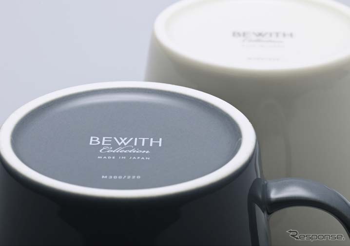 BEWITHロゴと、調音施工/BEWITH ADVANSプロジェクトキャラクター「調太郎」をデザインしたBEWITHコレクション・美濃焼ペアマグカップ（日本製）