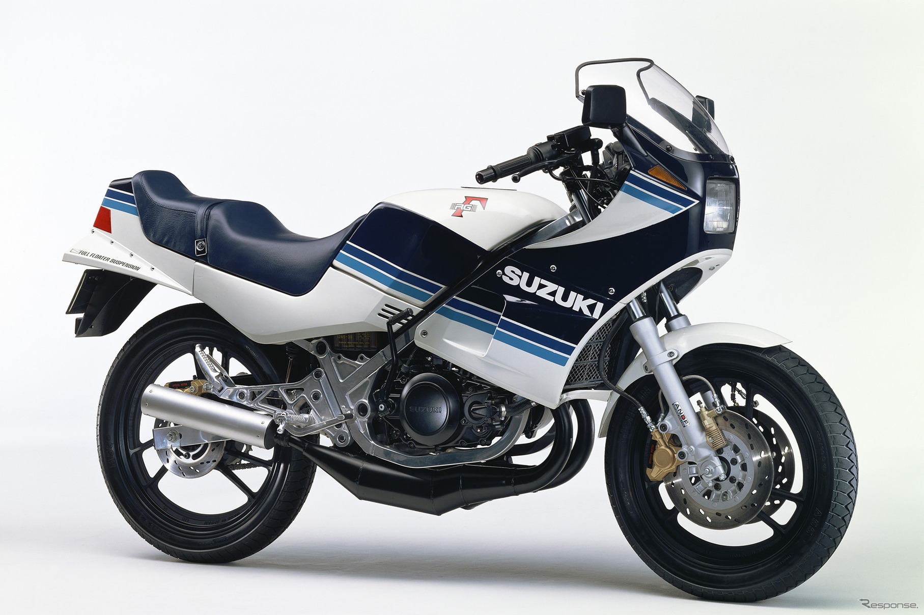 スズキ RG250Γ（写真は1983年）