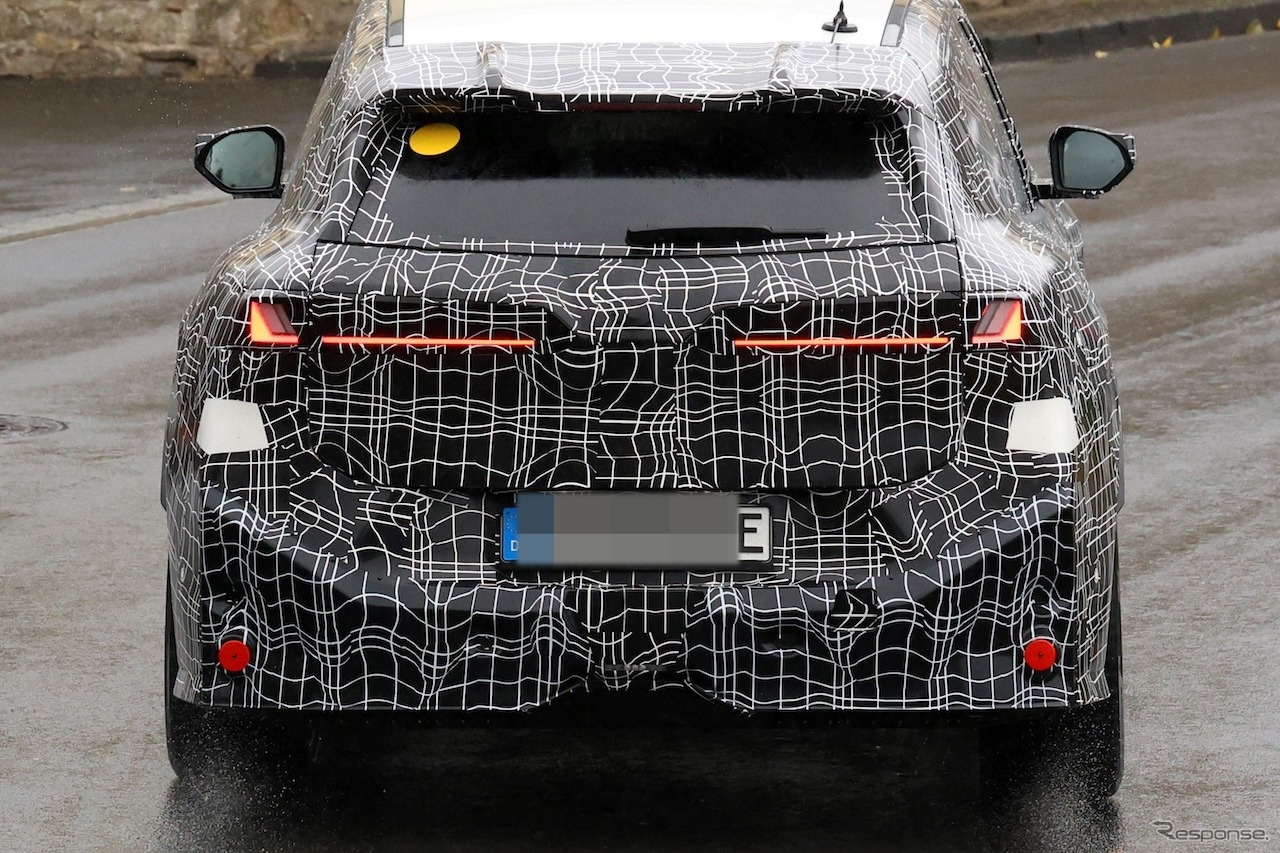 BMW iX3 M プロトタイプ