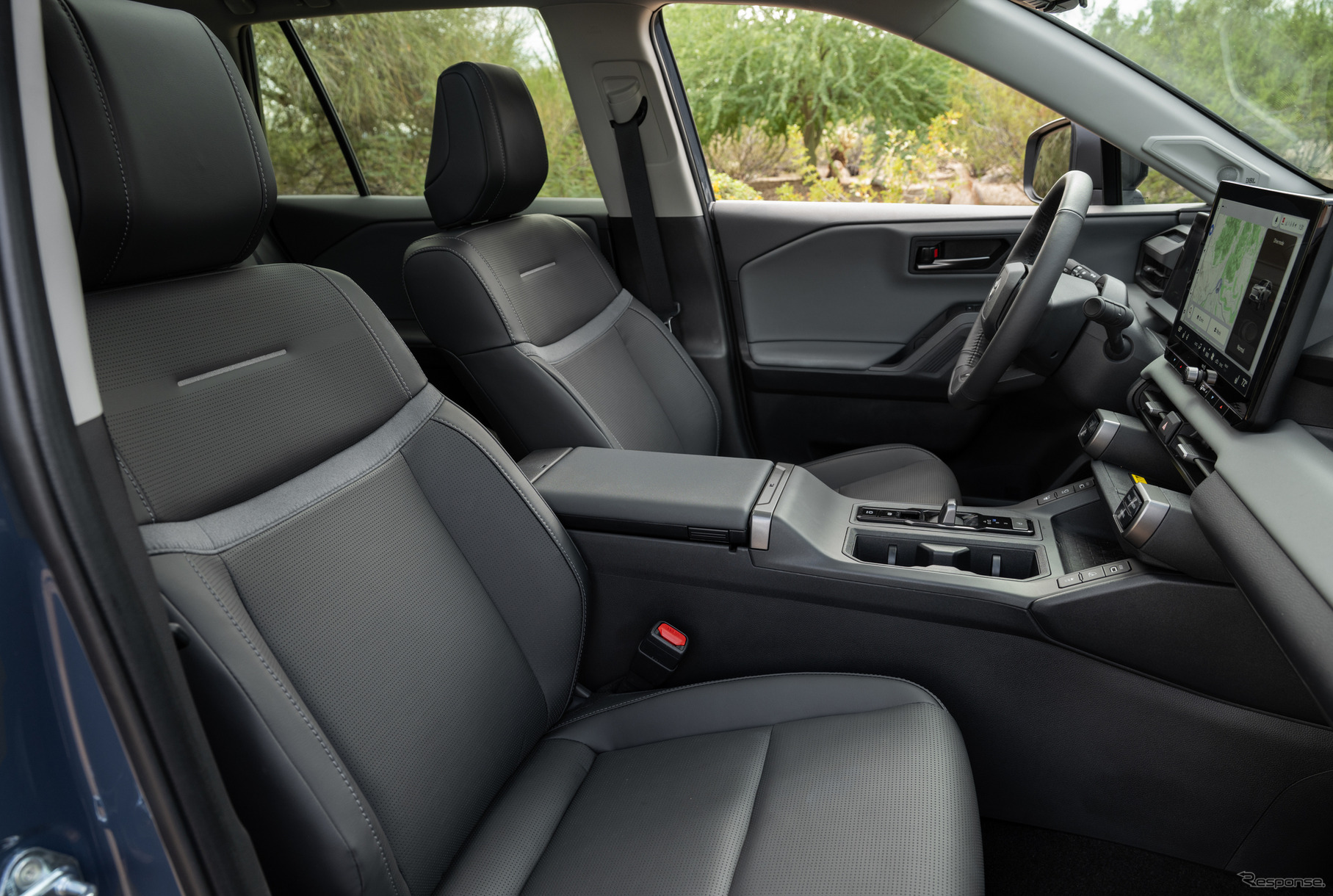 トヨタ RAV4 ハイブリッド 新型（米国仕様）