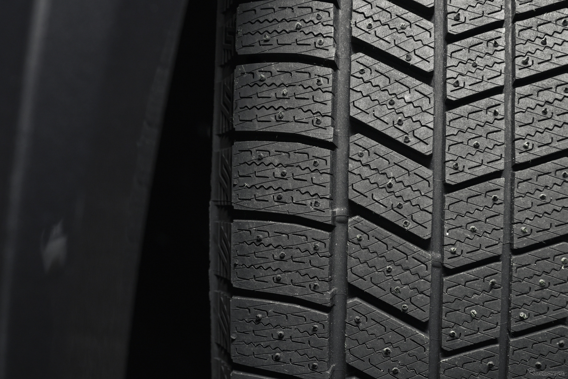 ブリヂストン『ブリザック WZ-1』