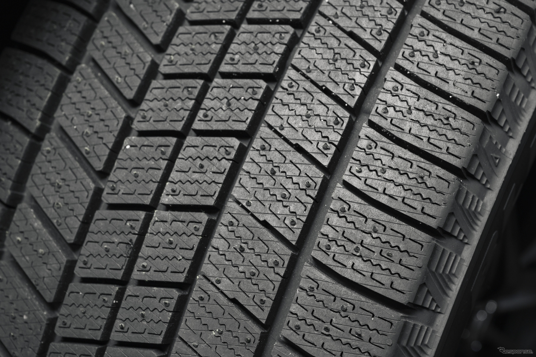 ブリヂストン『ブリザック WZ-1』