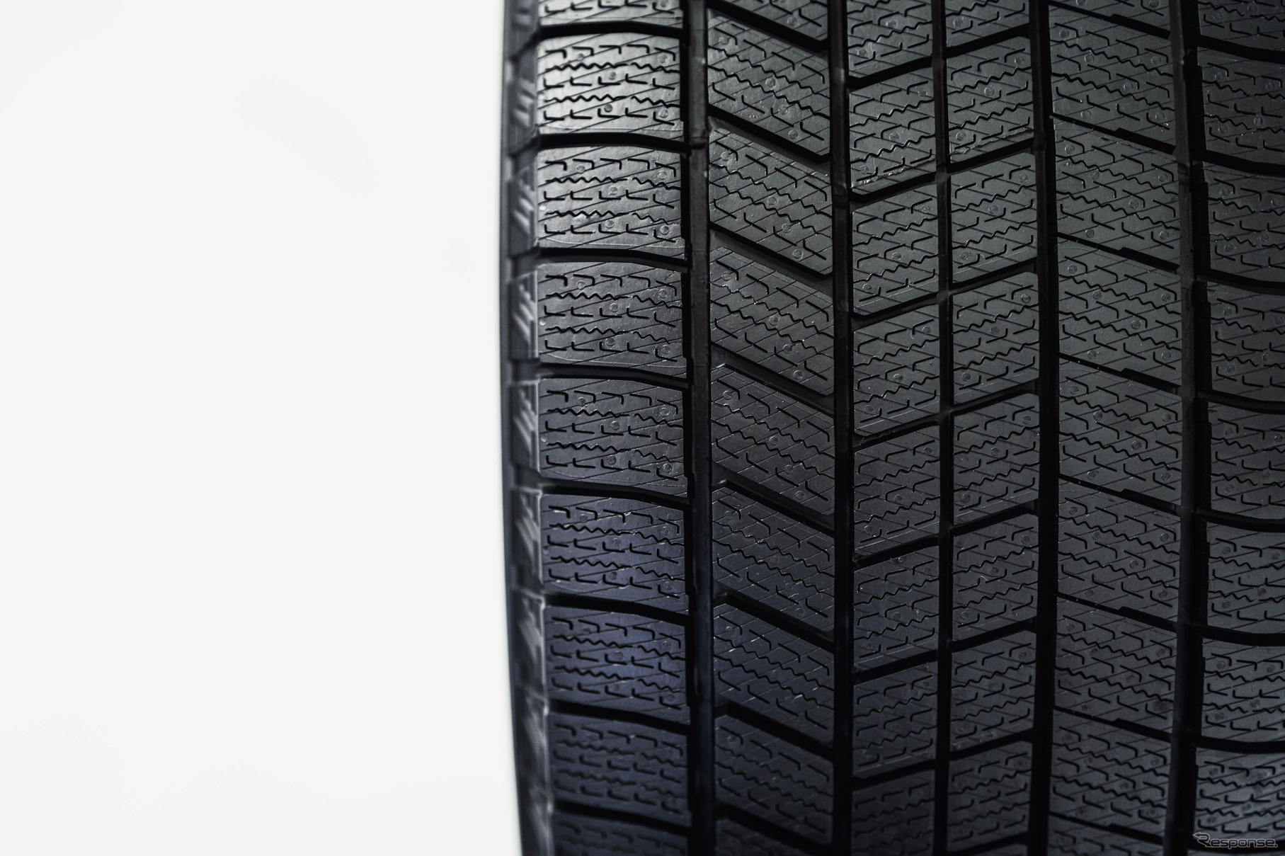 ブリヂストン『ブリザック WZ-1』