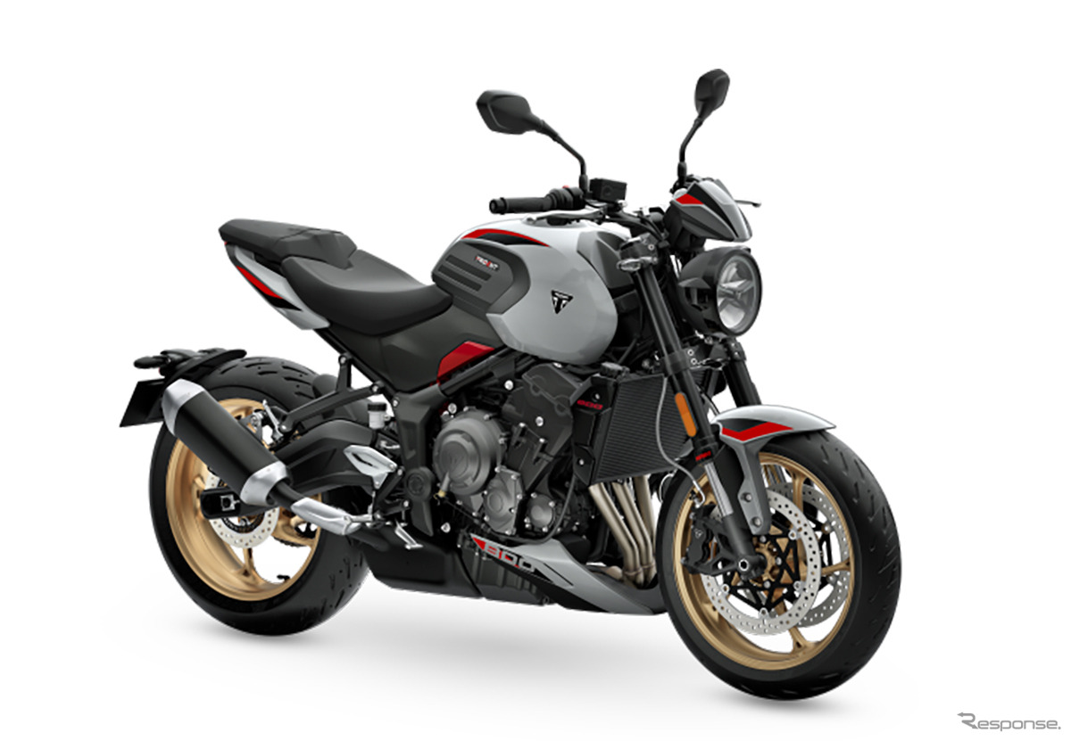 トライアンフ・トライデント800（アッシュグレー）