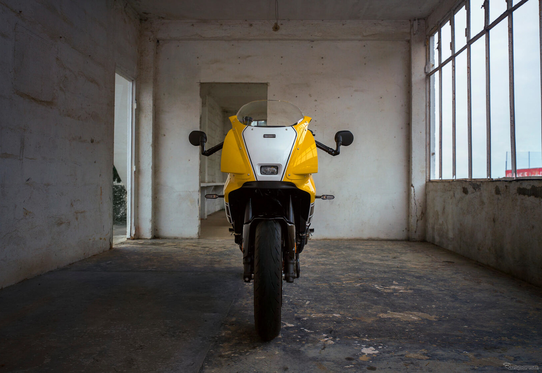 ヤマハ XSR900GP 2026年モデル（レジェンドイエロー）