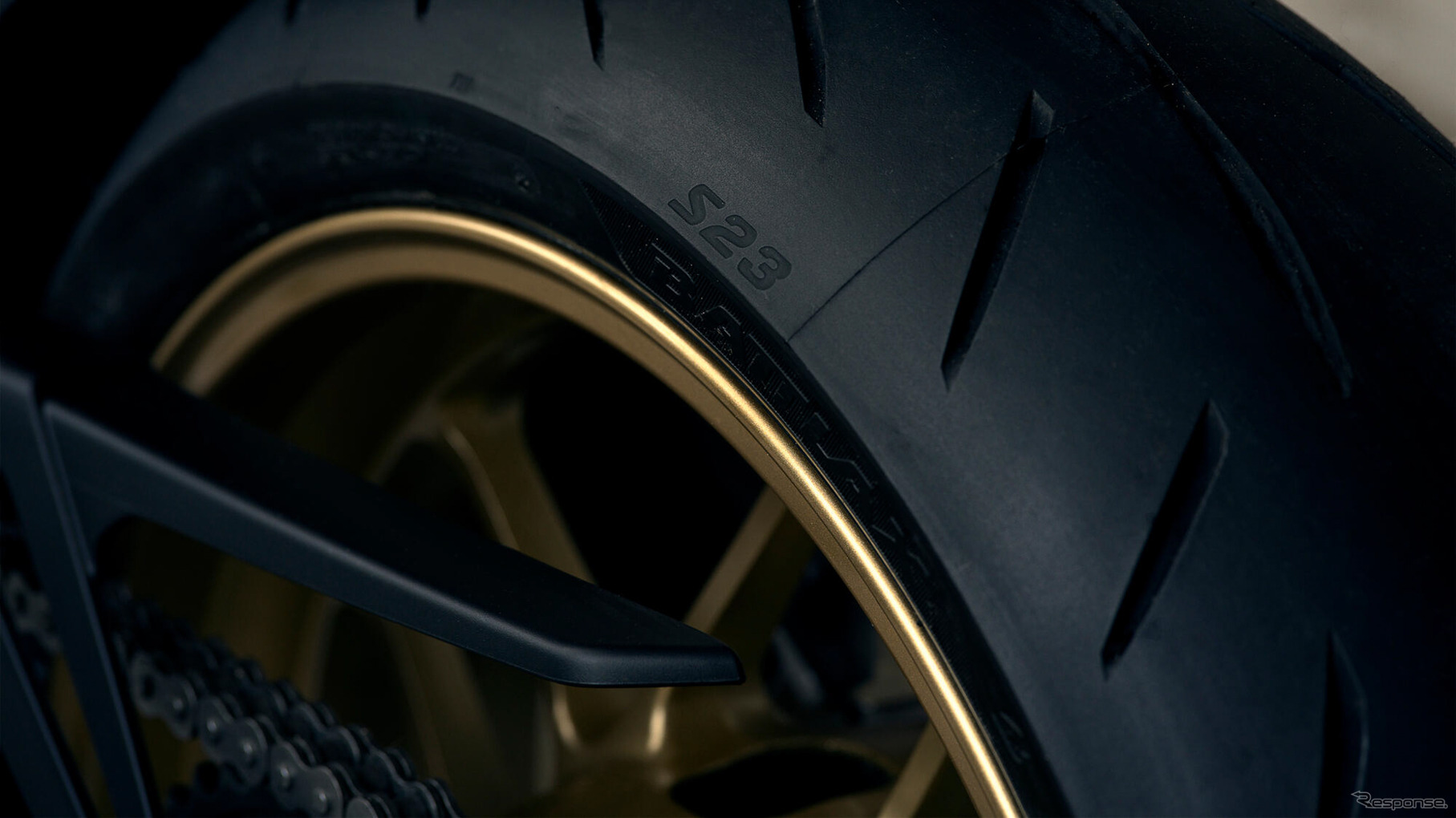 ヤマハ XSR900GP 2026年モデル（レジェンドイエロー）