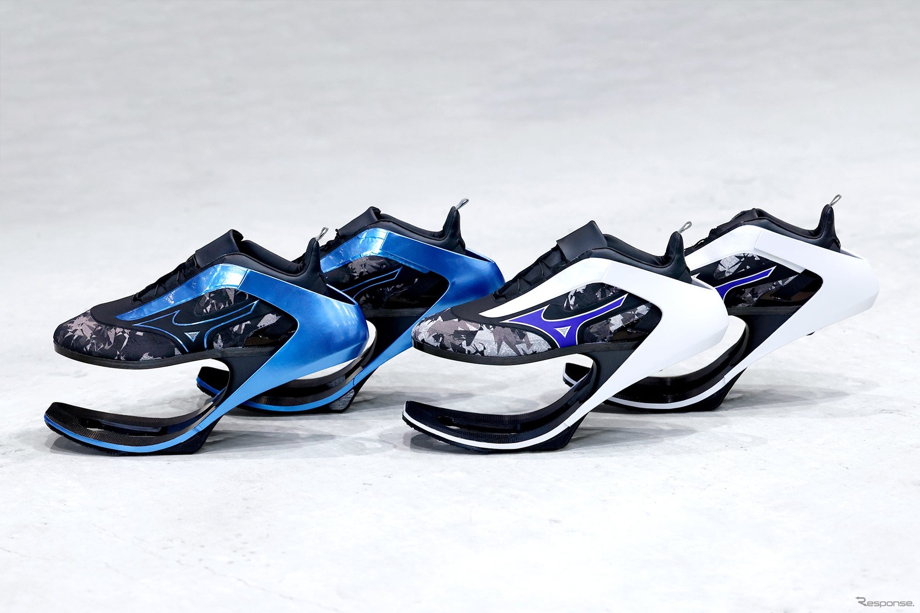 CFRP板バネフットギアコンセプトモデル「MOBILARIA β」