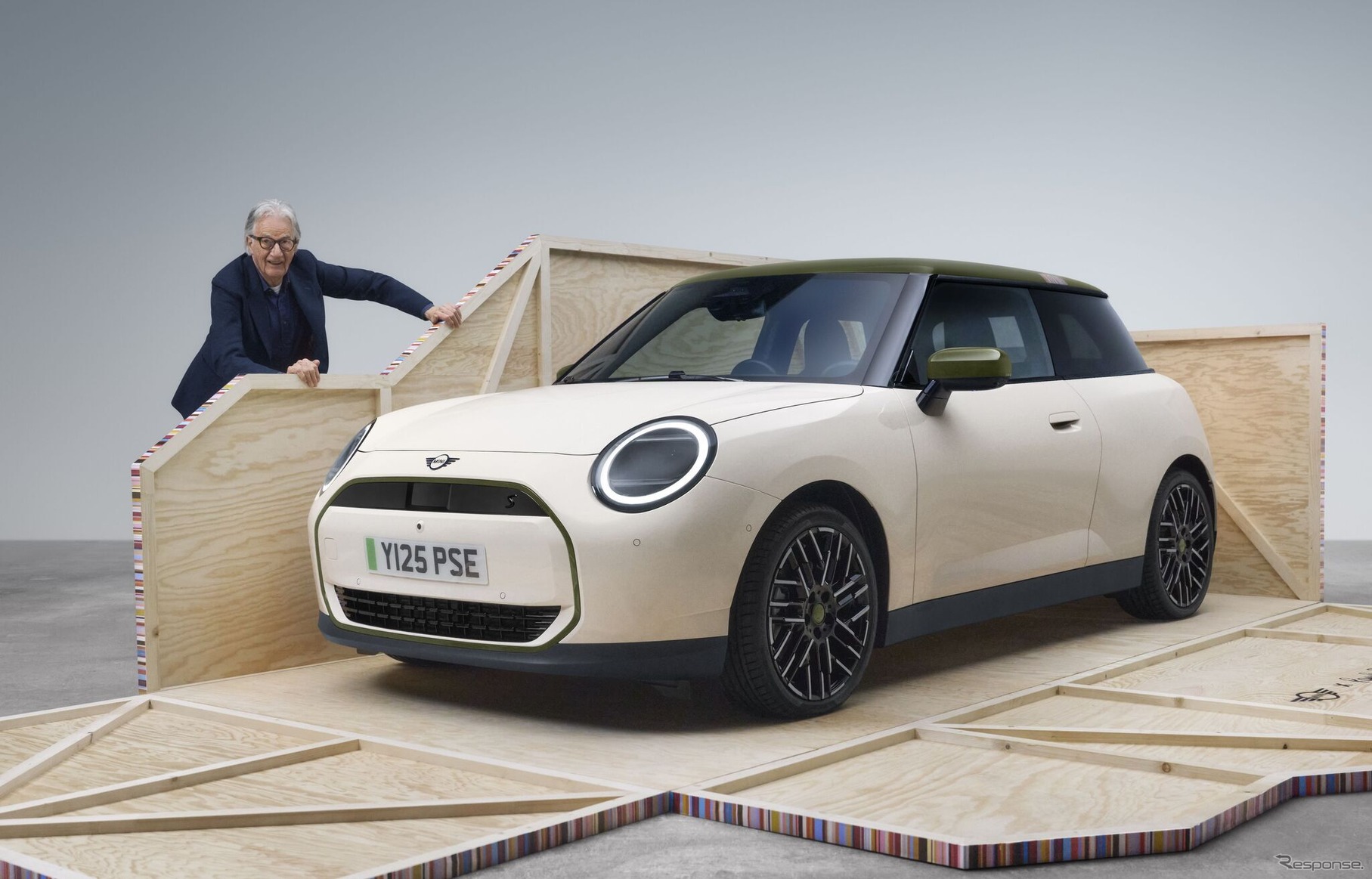 MINI Cooper SE Paul Smith Edition
