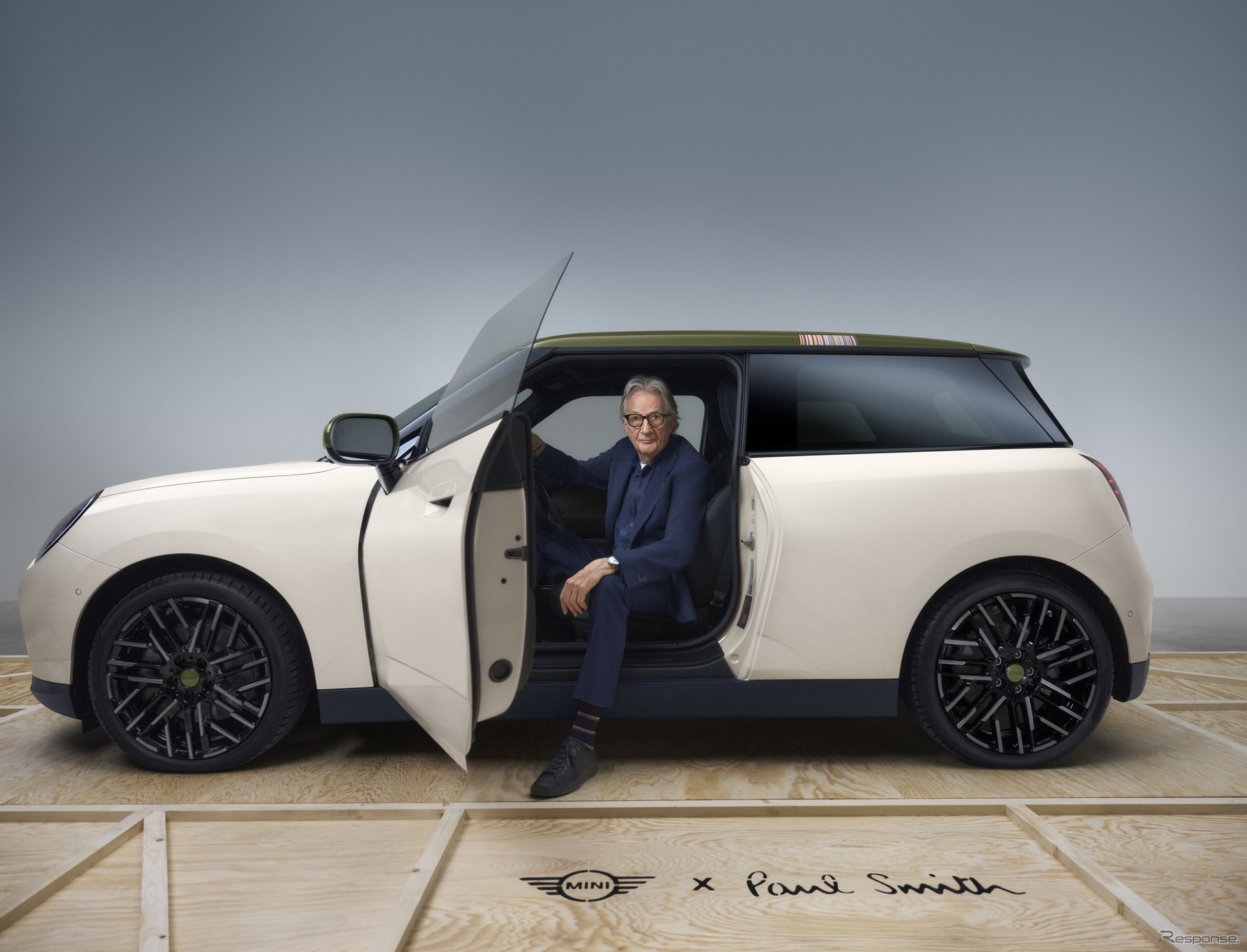 MINI Cooper SE Paul Smith Edition