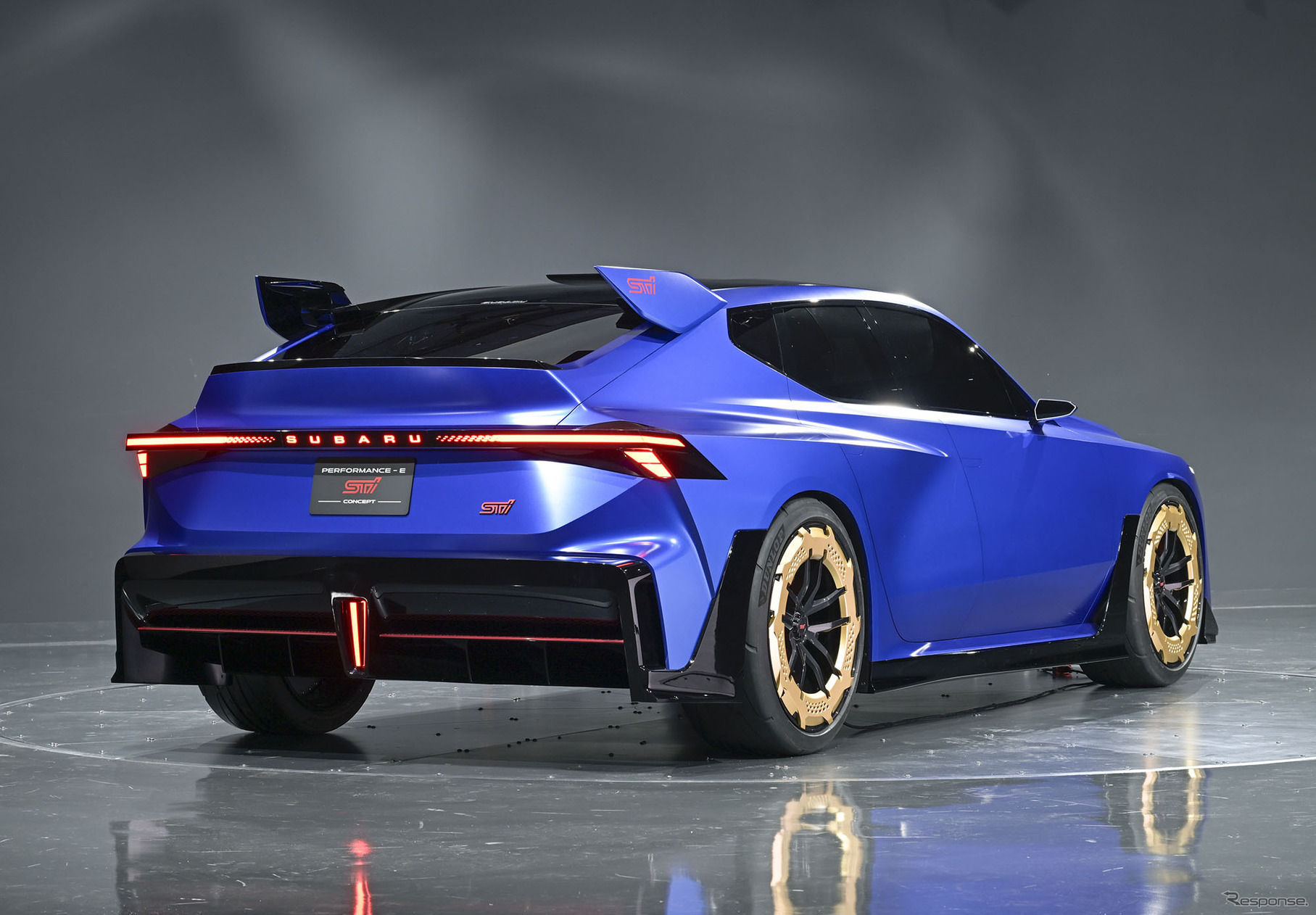 スバル Performance-E STI concept