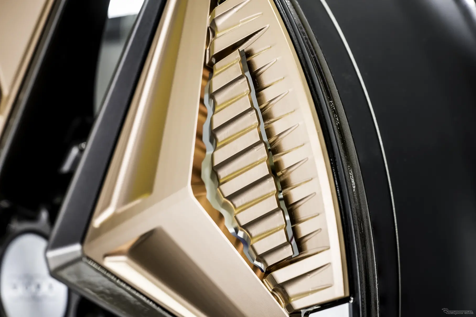 乗用車用空力・放熱性向上ホイール（TOPY GREEN WHEEL TECHNOLOGY)