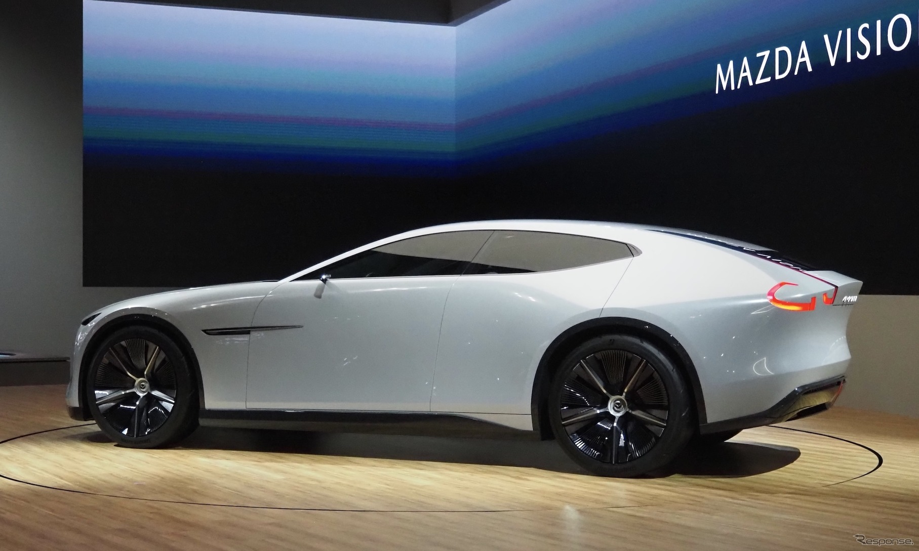 マツダ・ビジョン・クロスクーペ（ジャパンモビリティショー2025）
