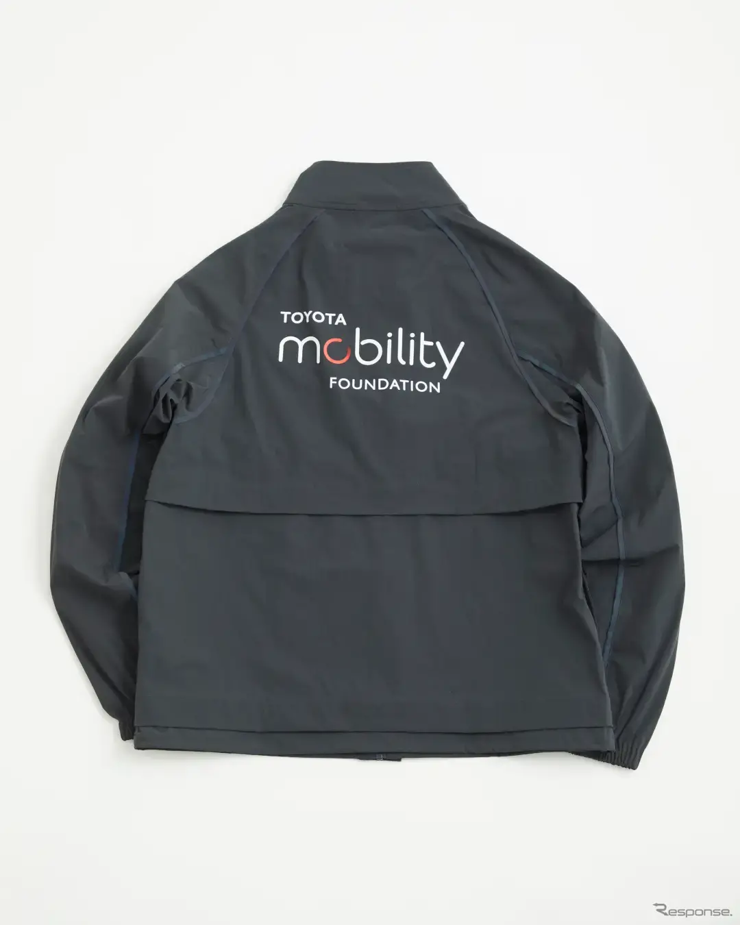トヨタ・モビリティ基金のスタッフが着用するワークウェア