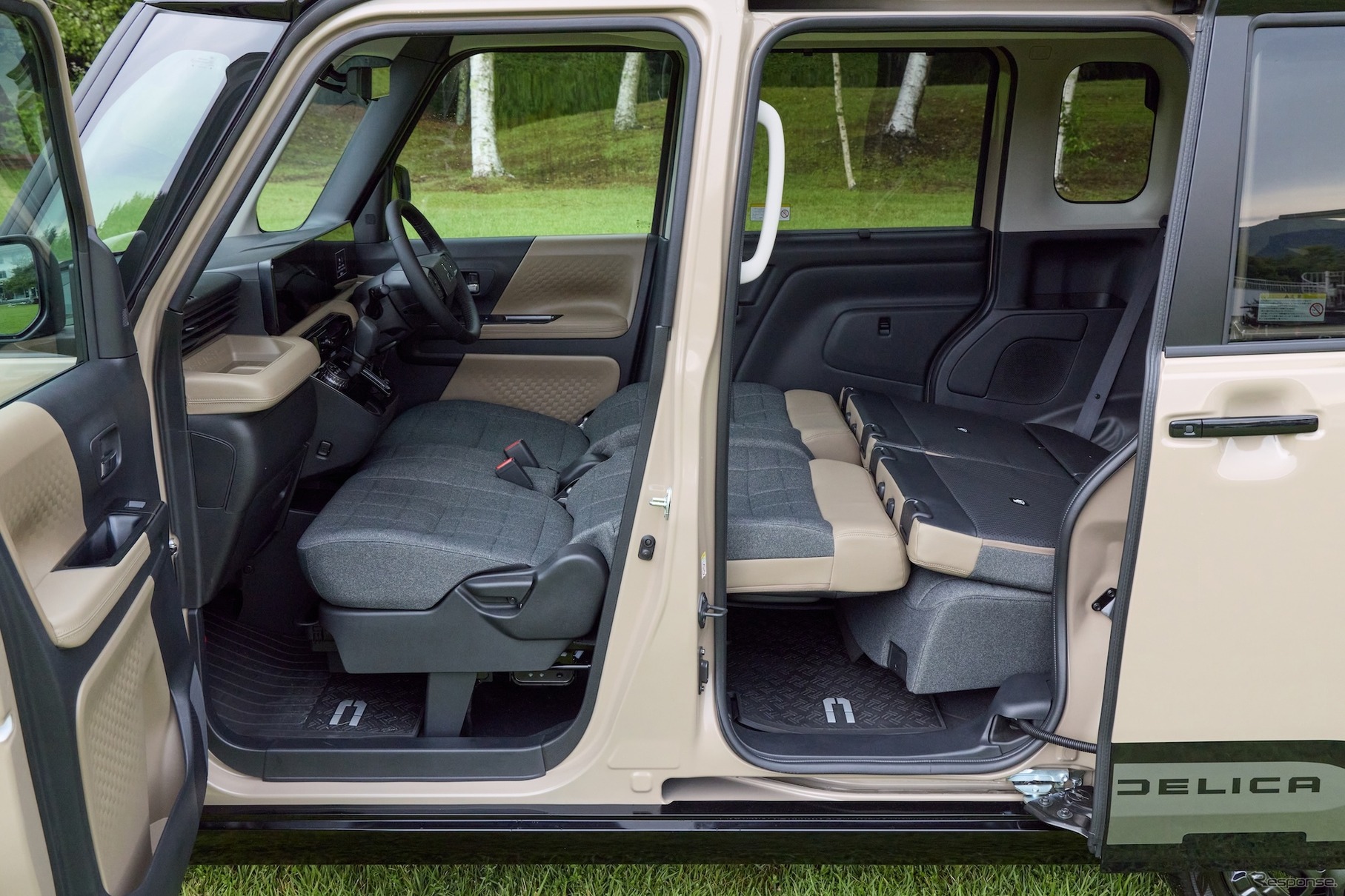 三菱 デリカミニ 新型