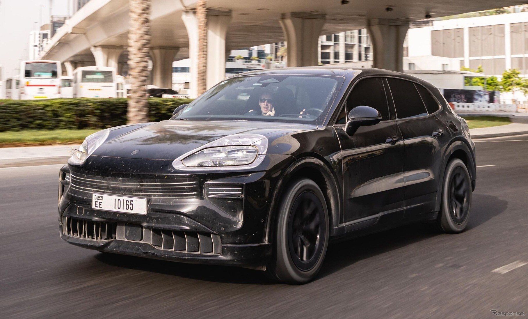 ポルシェ『カイエン』次期型のEVプロトタイプ