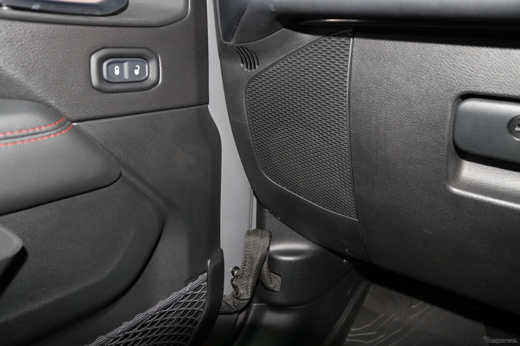 ジープ ラングラーJL を純正位置で劇的高音質化！ 確実に“効く”スピーカー交換術［car audio newcomer］by サウンドエボリューション ログオン