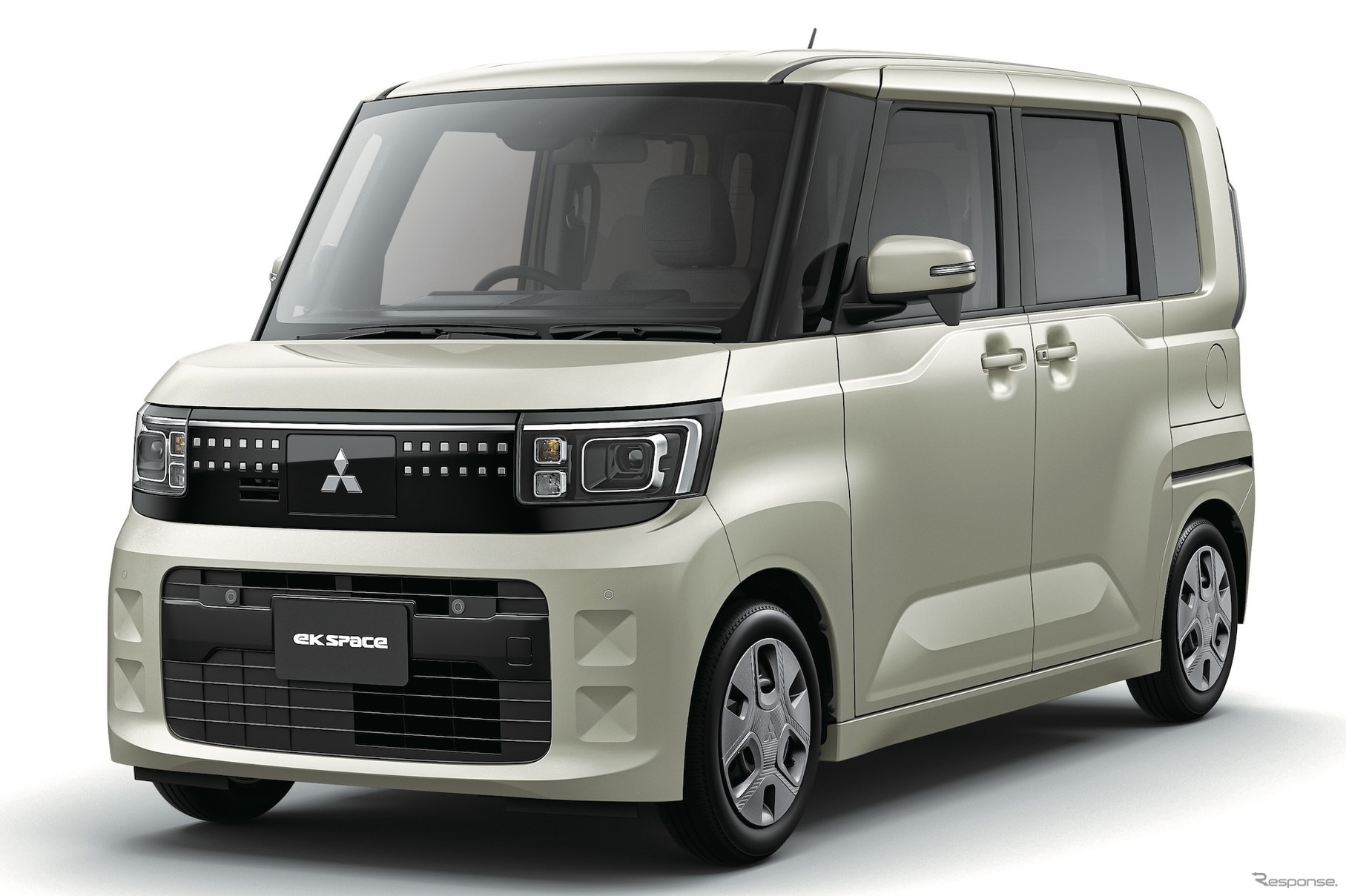 三菱 eKスペース 新型（Mグレード、ナチュラルアイボリー）