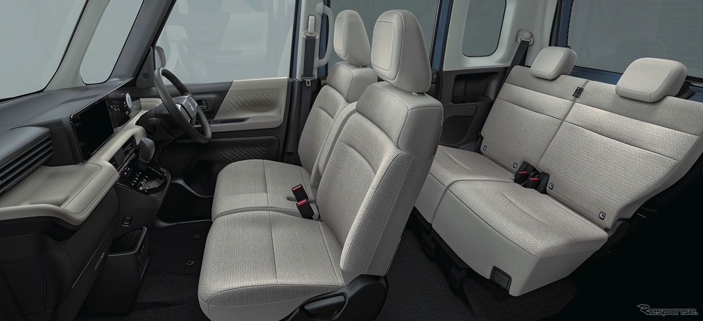 三菱 eKスペース 新型（Mグレード）