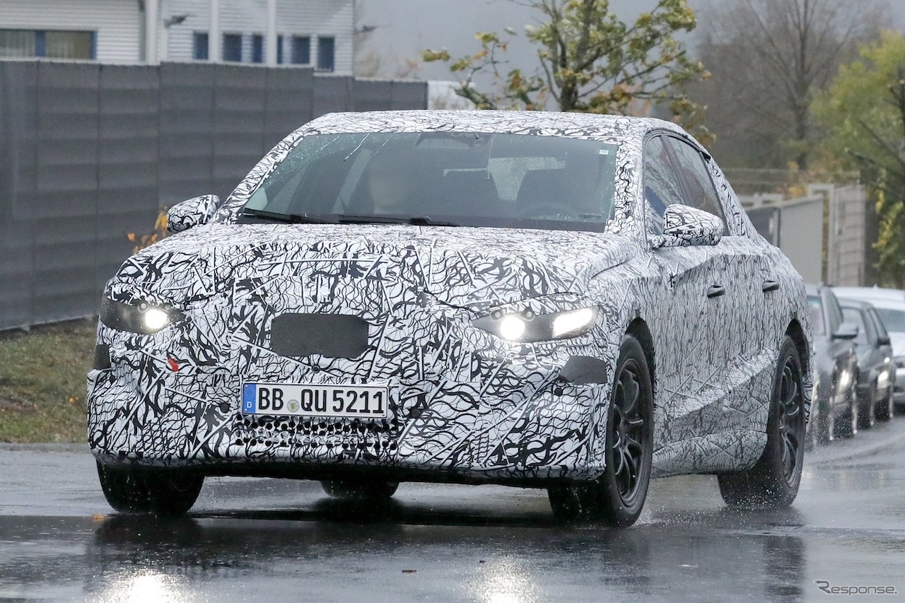 メルセデスベンツ EクラスEQ 市販型のプロトタイプ