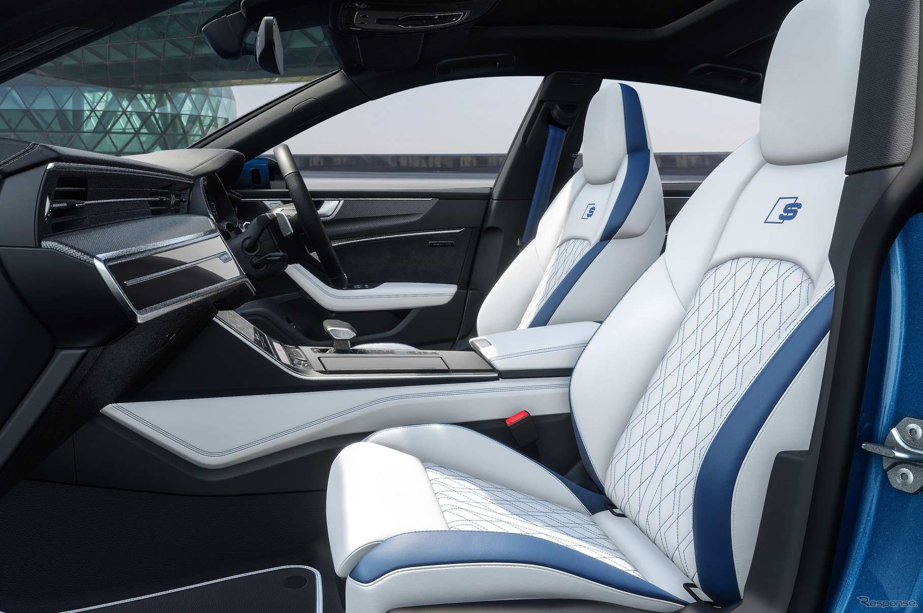 アウディ A7スポーツバック exclusive edition