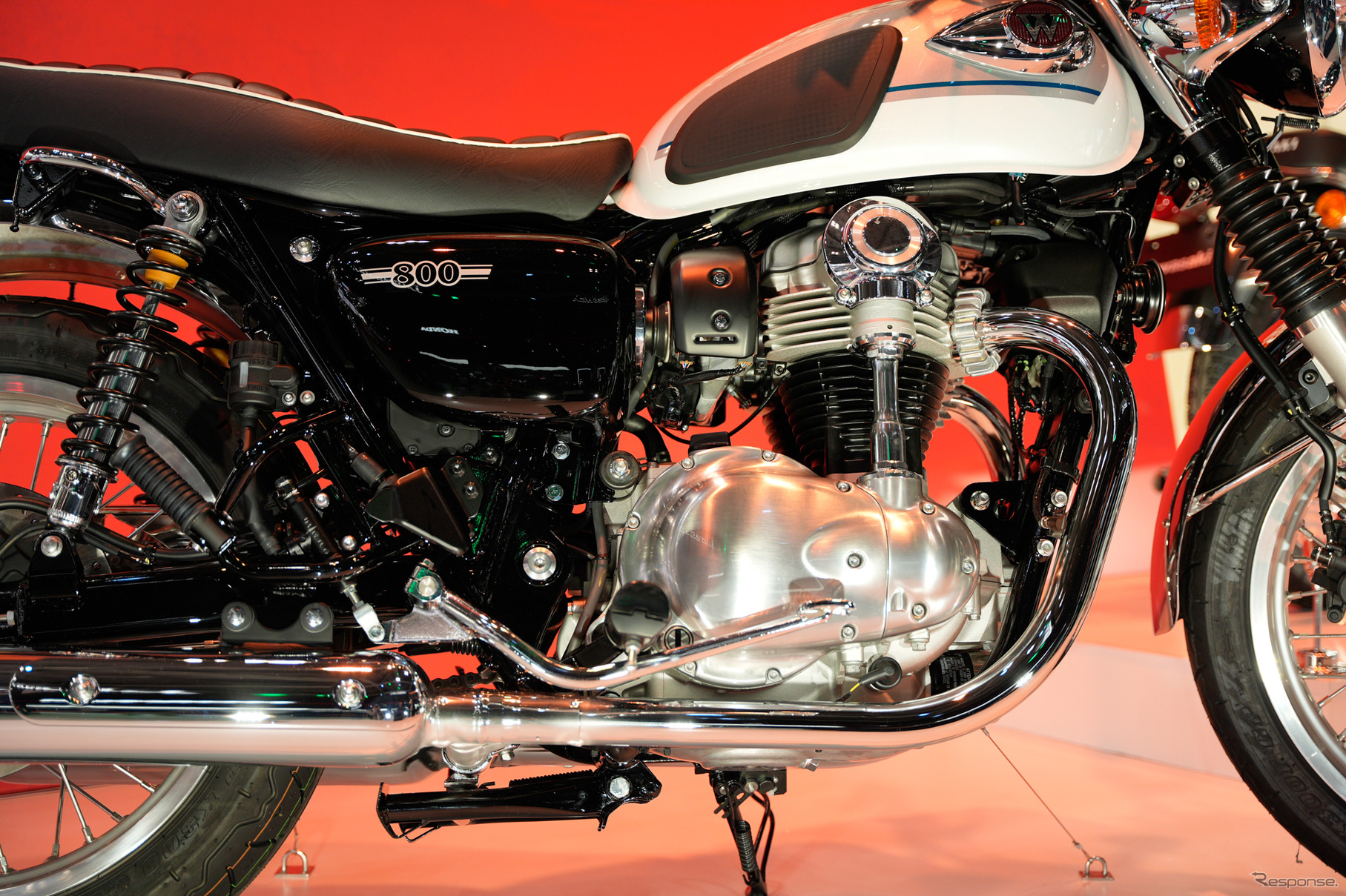 カワサキ「W」ブランド60周年記念展示の『W800』（ジャパンモビリティショー2025）