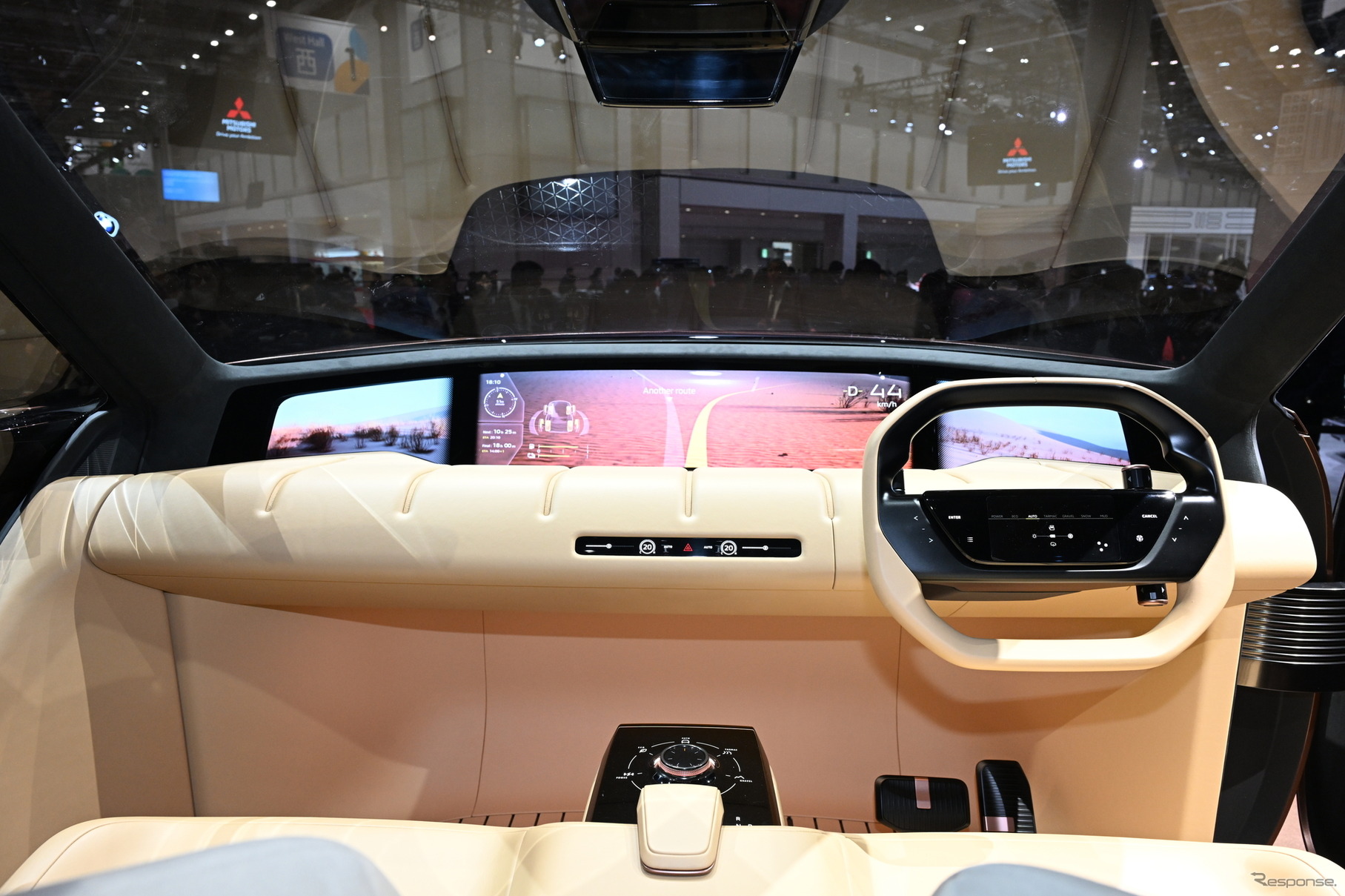 三菱 エレバンス コンセプト（ジャパンモビリティショー2025）