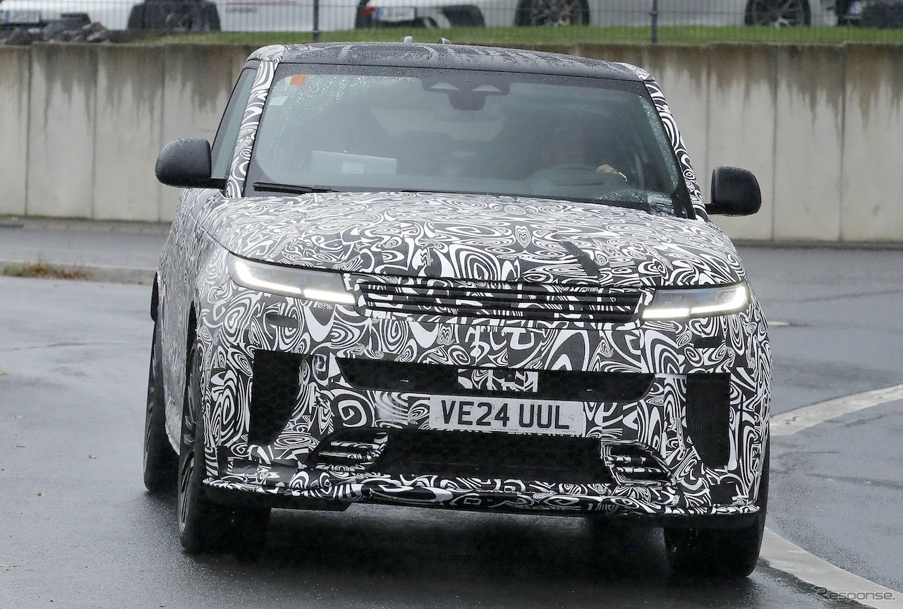 レンジローバー・スポーツSV 改良新型のプロトタイプ