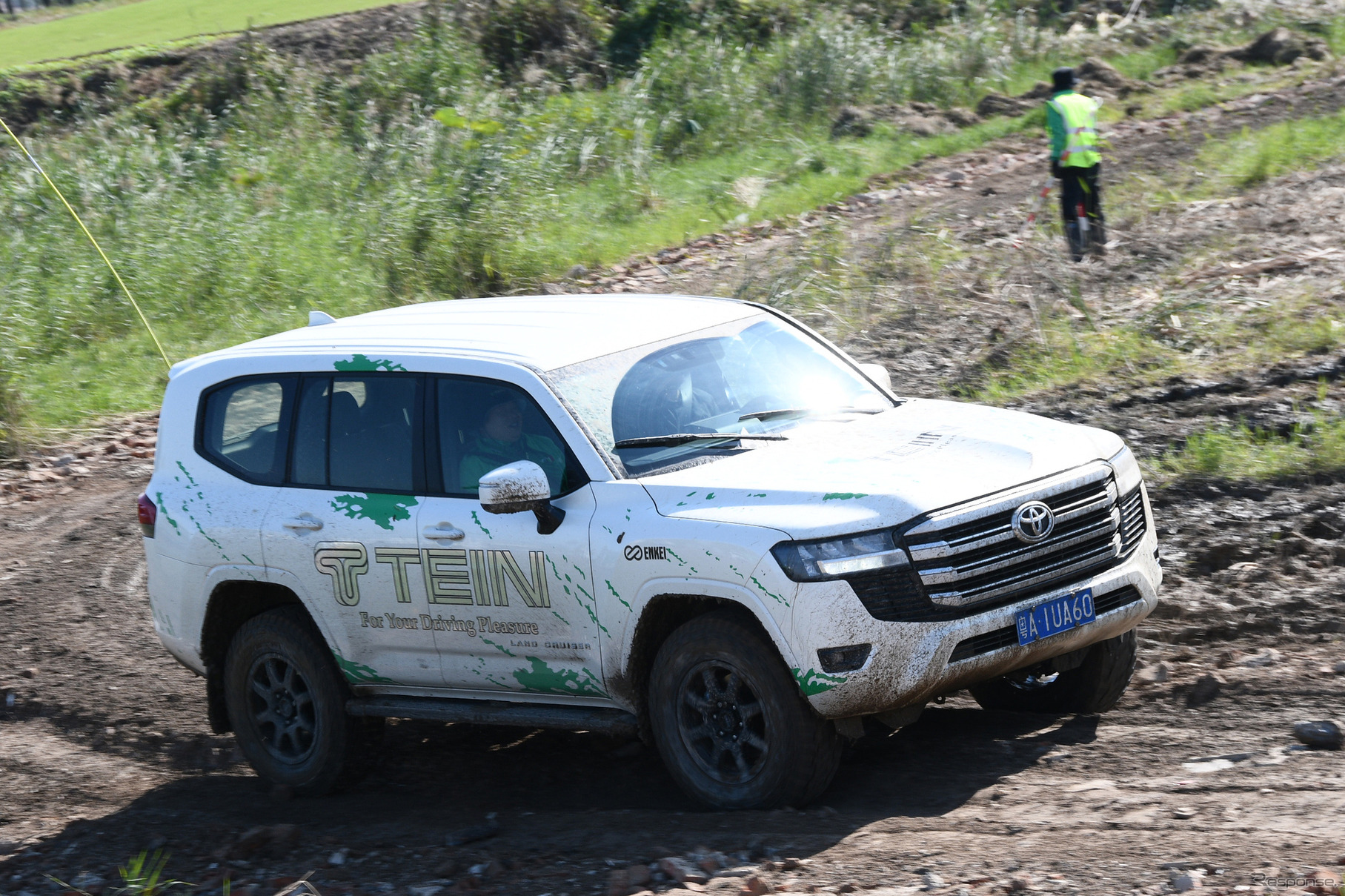 トヨタ・ランドクルーザー300