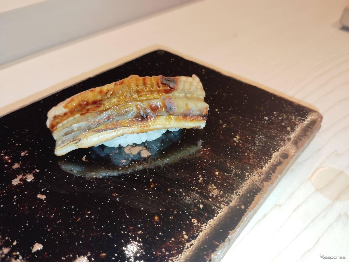 活魚のスピード輸送を開始