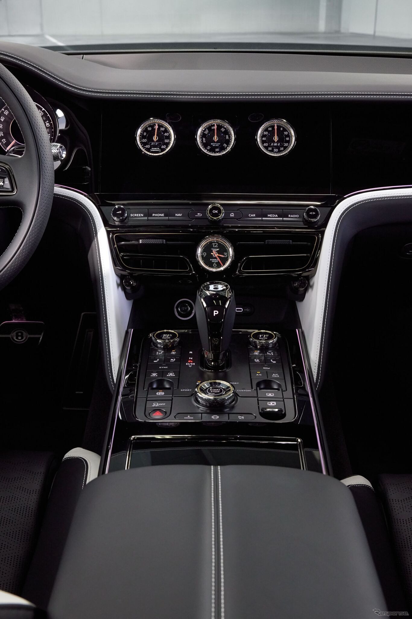 特別仕様のベントレー『フライングスパー・スピード』