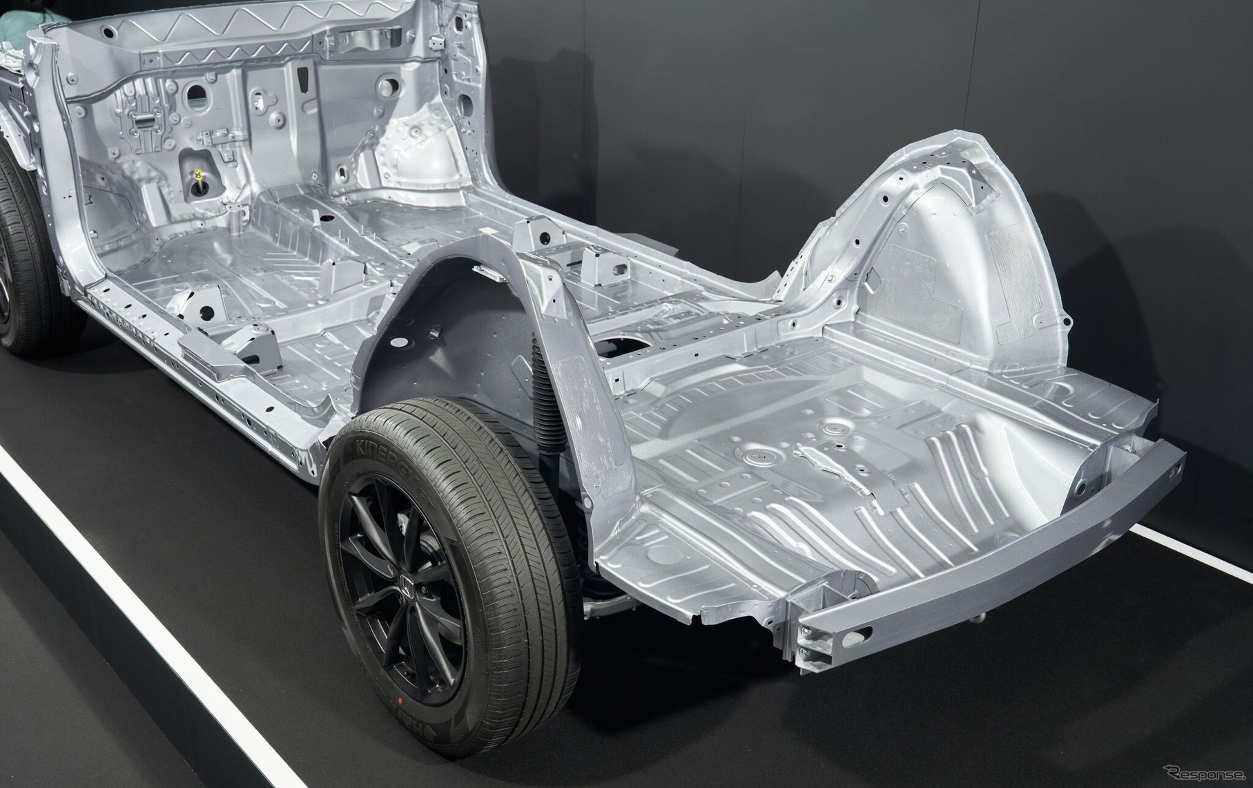 次世代中型プラットフォーム