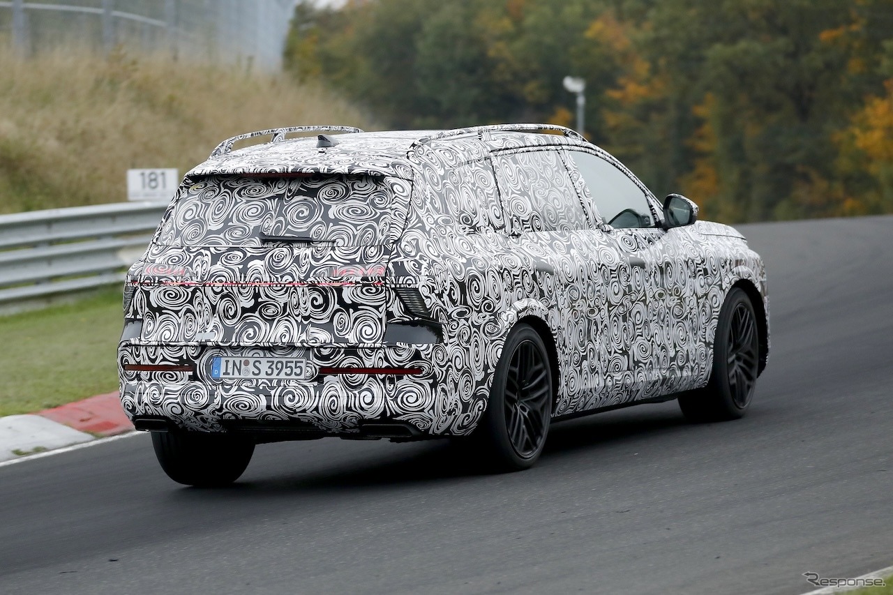 アウディ Q9ホルヒ のプロトタイプ